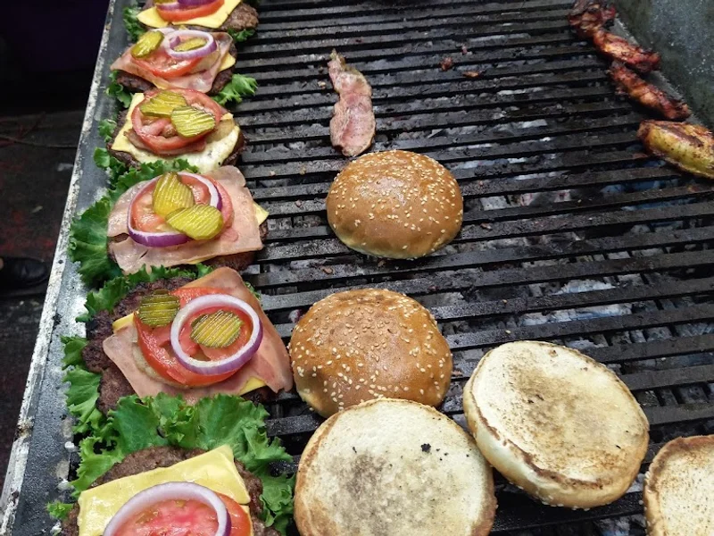 Angelo Crepas y Hamburguesas