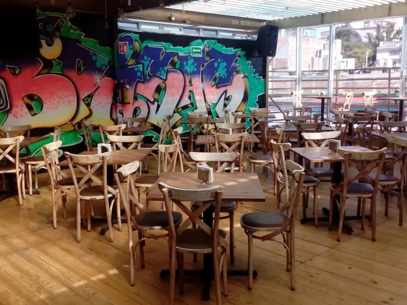 𝗖𝗲𝗿𝘃𝗲𝗰𝗲𝗿𝗶́𝗮 𝗟𝗮𝘀 𝗕𝗿𝗶𝘀𝗮𝘀