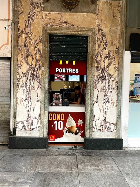 Centro de postres McDonalds