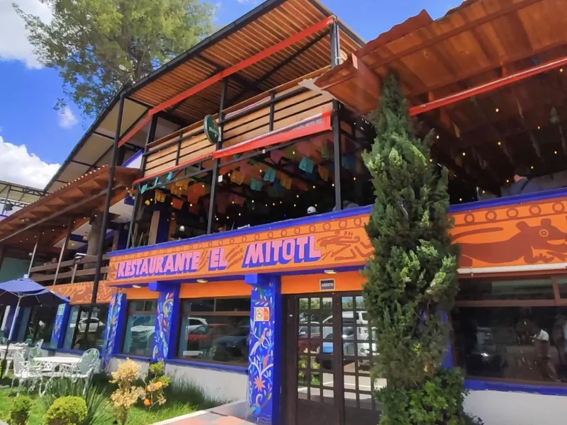 Restaurante y bar familiar “El Mitote Teotihuacán”.