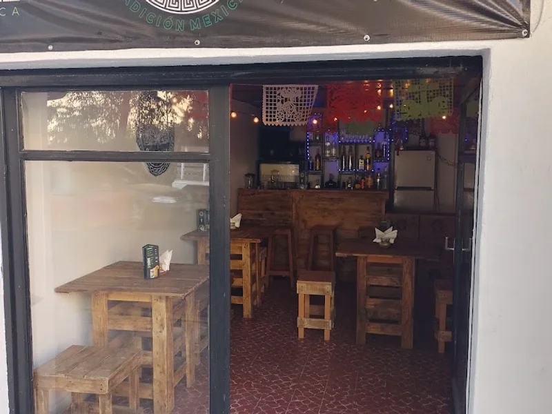 Las Mezcalas "Tradición mexicana"