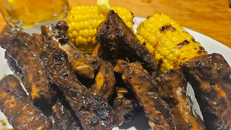 The BBQ Wings Satélite