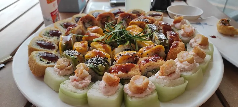 Sushi 1 One Satélite - Sushi & Ramen