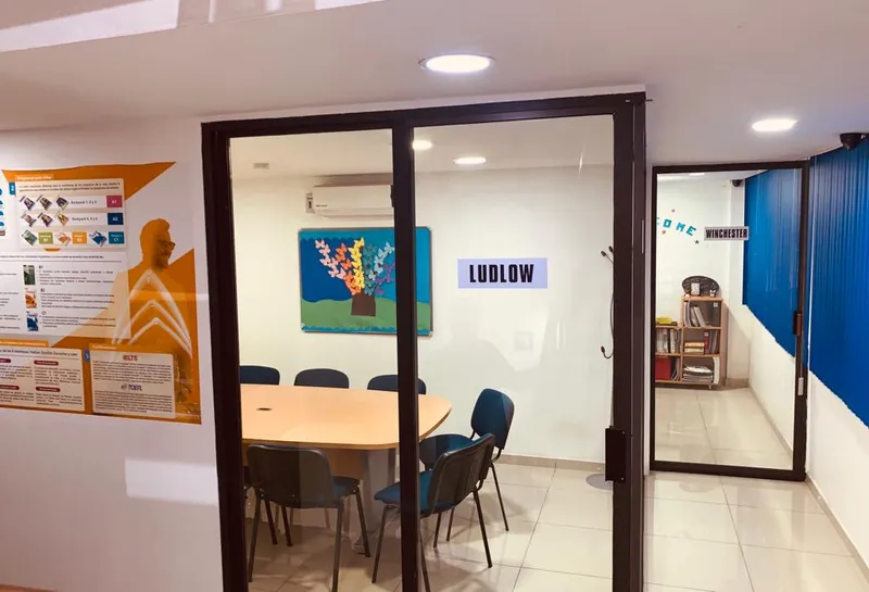 Tell English - Escuela de Inglés