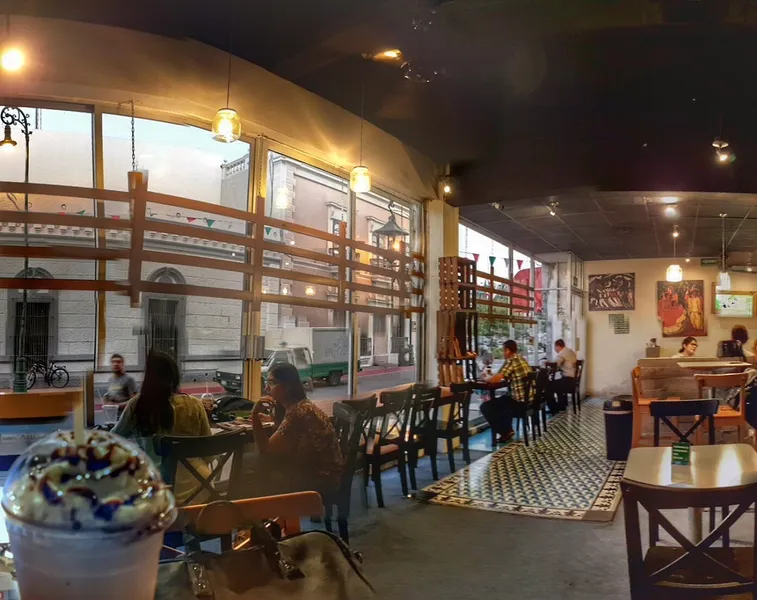Bendita Patria Café