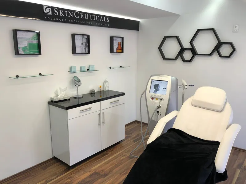 Racderma Satélite