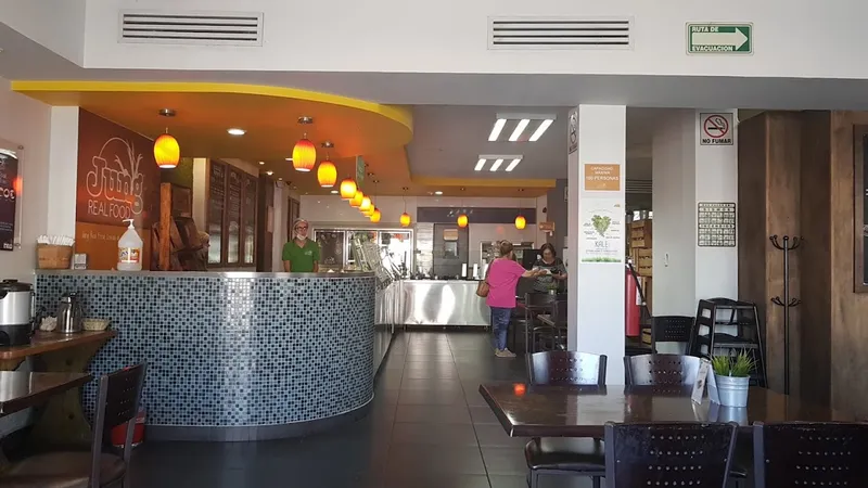 Jung Real Food Centro