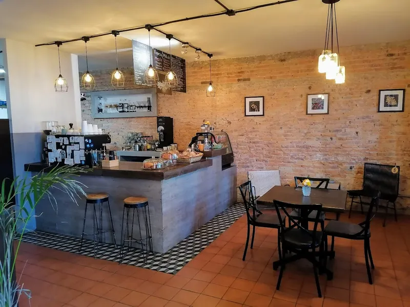 En Punto. Barra de Café