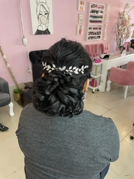 Del Angel Studio & Makeup