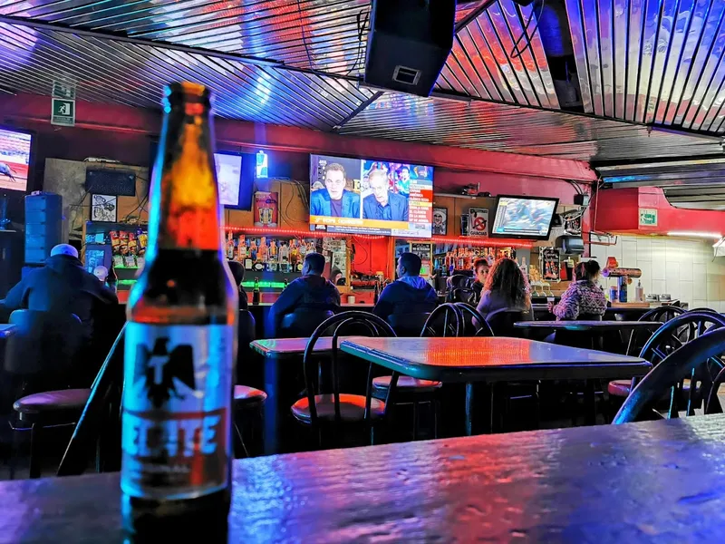LA TERRAZA PUB
