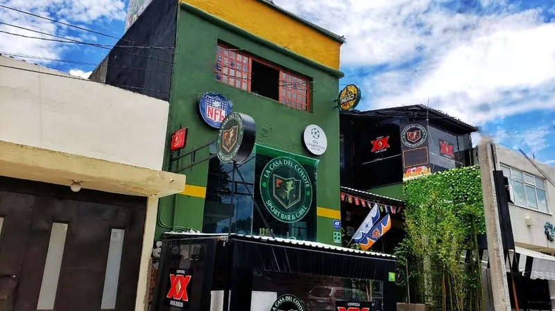 COYOTE SPORT BAR PUEBLA