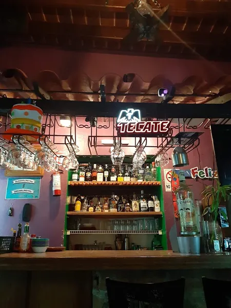 Bar Los Molkajetes