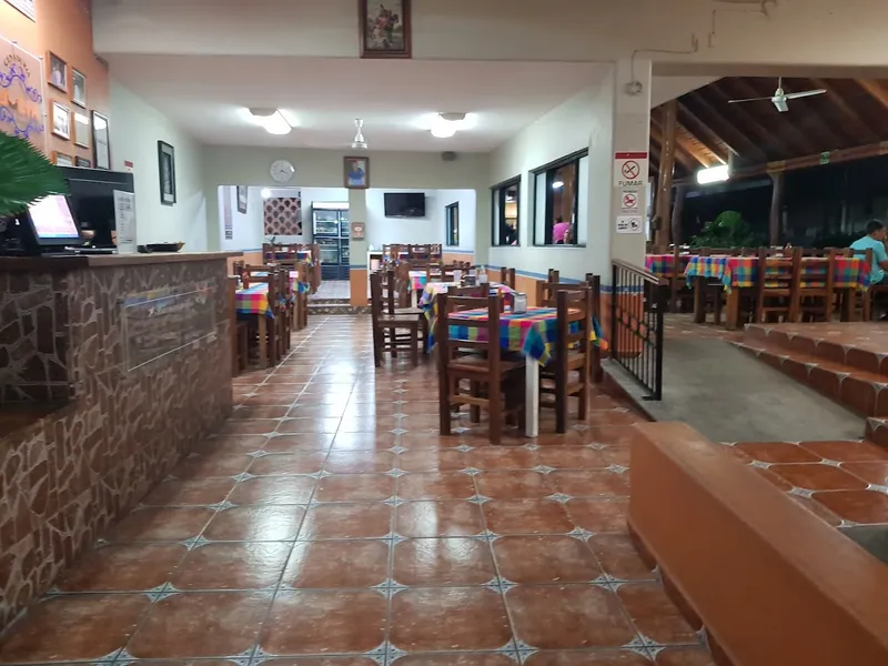 Cenaduría Julia