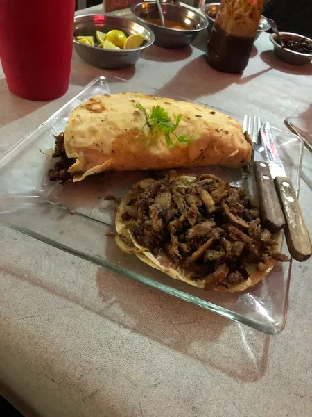 Restaurante Taquería Los Árabes