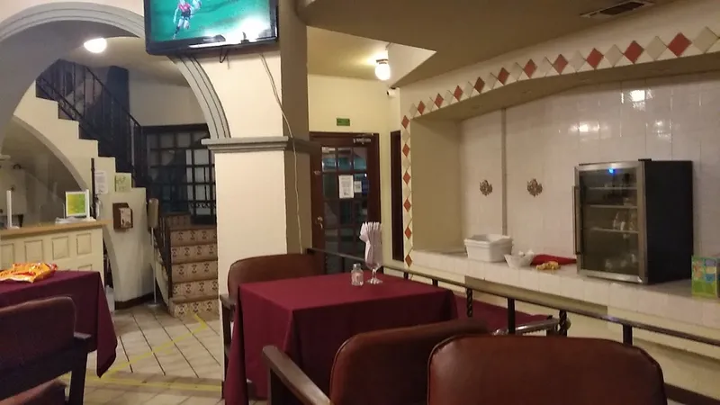 Restaurante "Los Faroles"