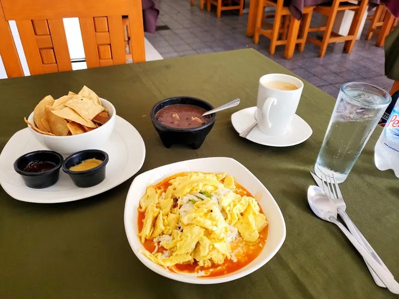MOLCAJETE COMIDA VERACRUZANA