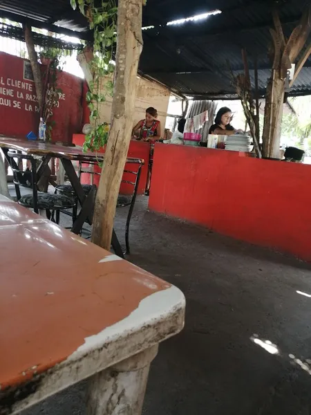 Picadas A La Leña La esquina del sabor
