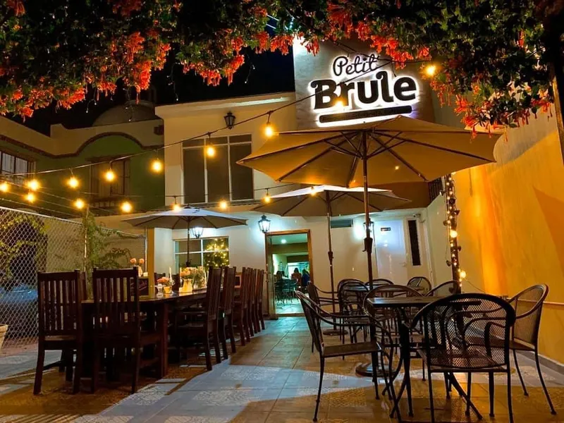 PETIT Brule Cafetería