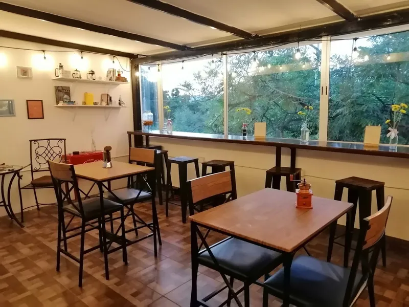 3/4 Café