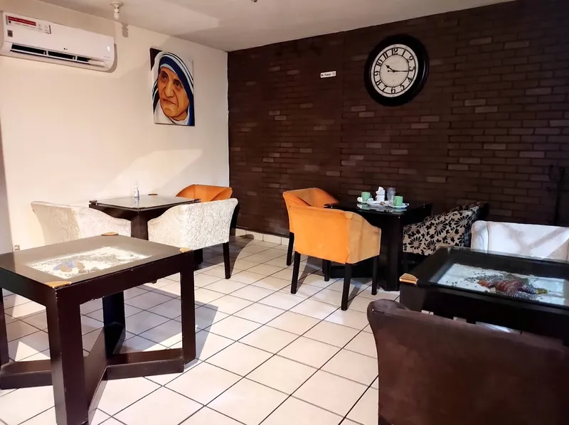 Alebrije, Café y Té.