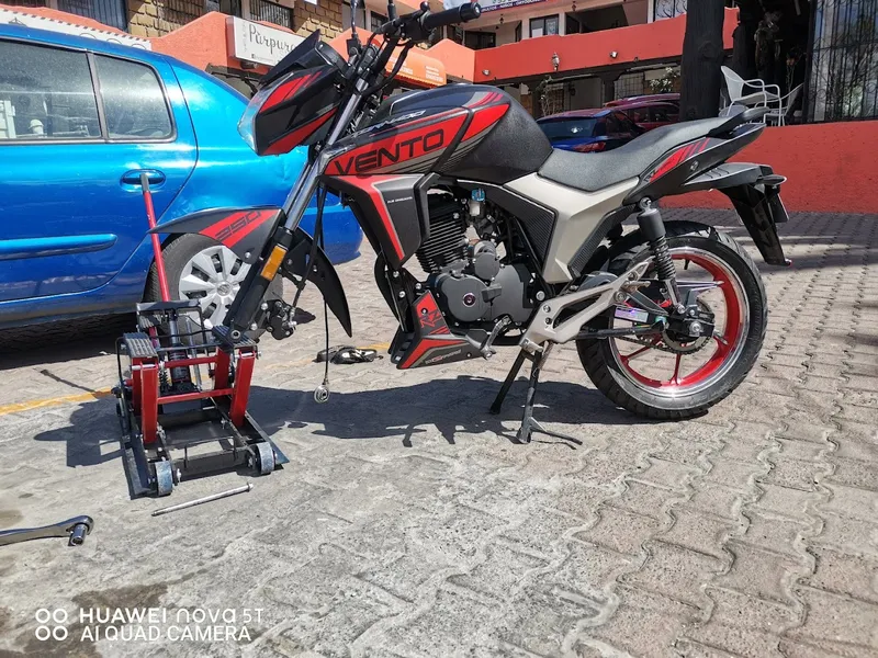 Seam Motos