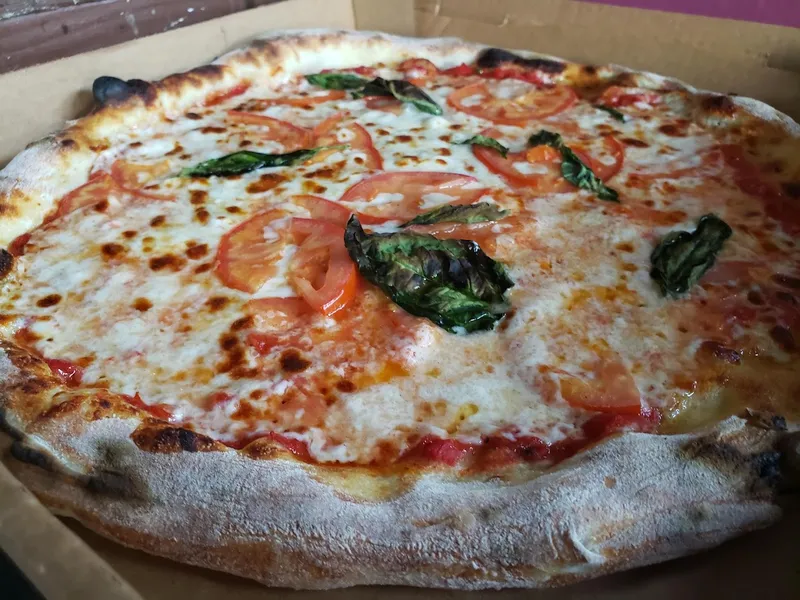 Al Forno Pizzeria & Deli
