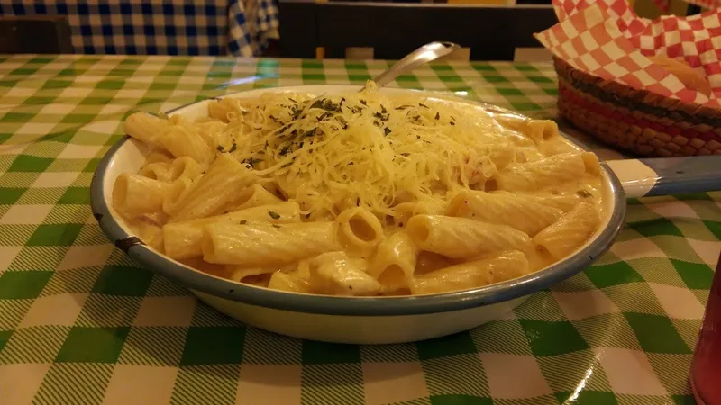 Cheester Pasta
