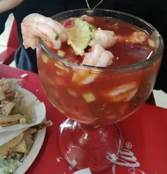 cóctel de camarón de Tijuana
