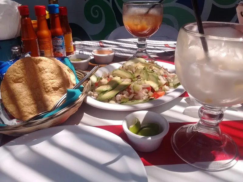 La Corriente Cevicheria Nais