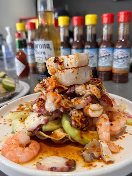 Mar Negro Mariscos | Libertad
