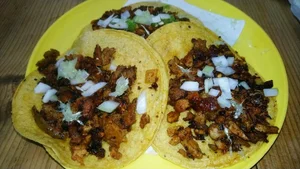 tacos al pastor de Colonia La Luna Cancún