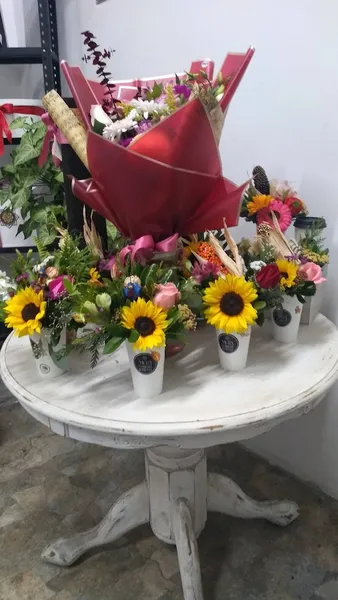 Sacra Florería
