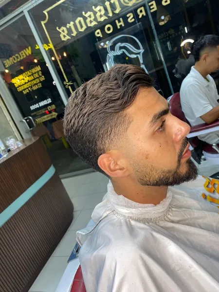 CANCUN BARBER A DOMICILIO VIP