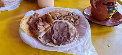 Los mejores 5 carnitas de Colonia La Luna Cancún