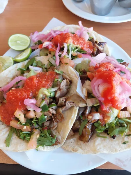 Carnitas La Tzararacua