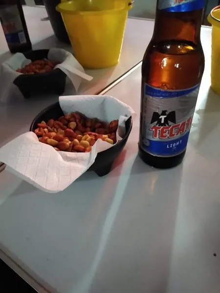 El Pollo Bar