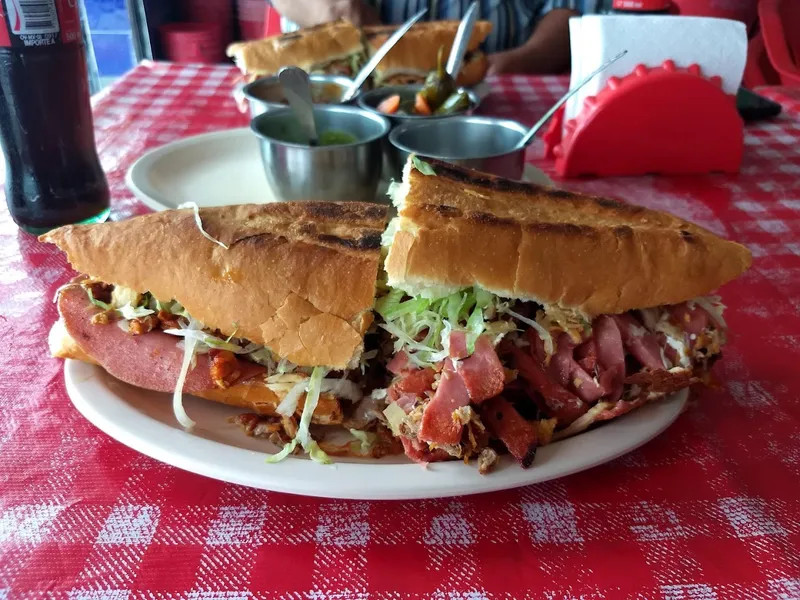 Tortas Goyo