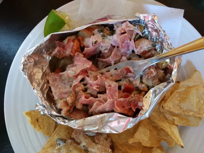 Tacos y Tortas El Primo Villas