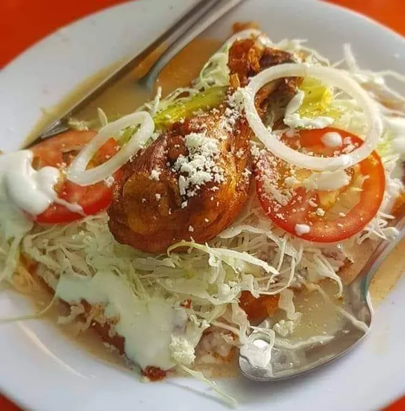 Enchiladas estilo tierra caliente