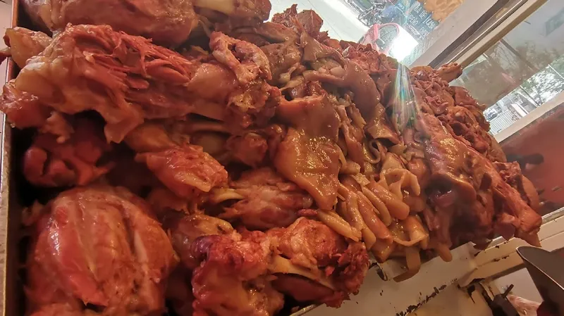 Ricos Tacos de Carnitas Don Julio