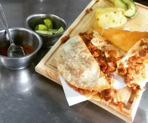 quesadillas de Toluca