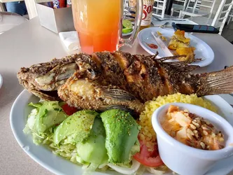 Los 6 restaurantes de mariscos de Nezahualcóyotl