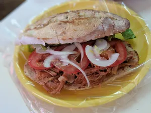 tortas de Hermosillo