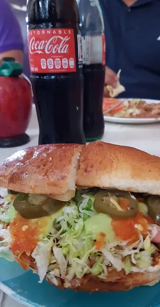 Tortas La Pasadita