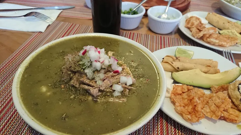 Los Pozolitos