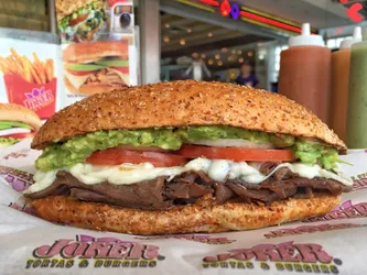 Los mejores 8 hamburguesas de Colonia Centro Monterrey