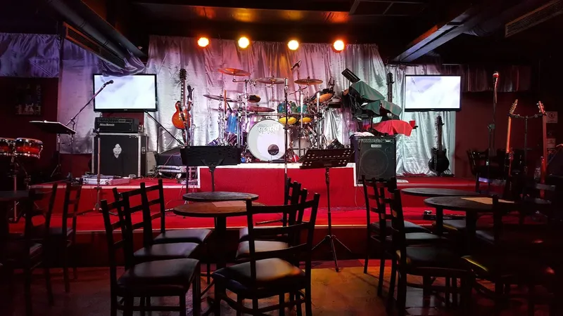Sonora Pub
