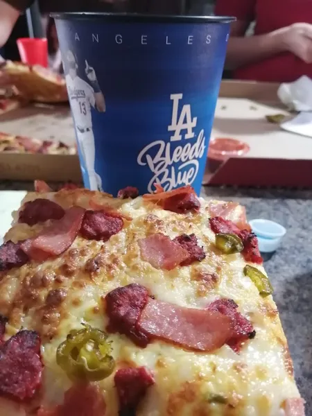 Martinelly Pizza