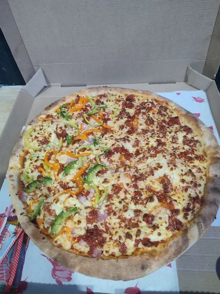 PIZZERIA AL HORNO DE PIEDRA EL LEON DE JUDA