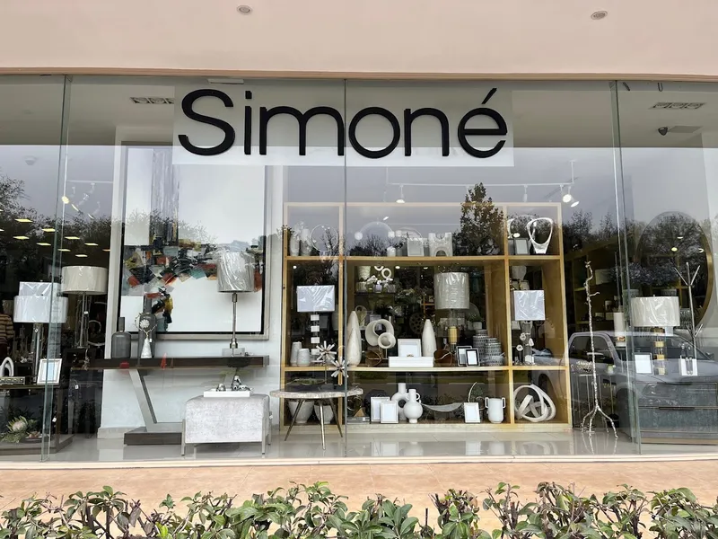 Plaza Simoné - Calzada